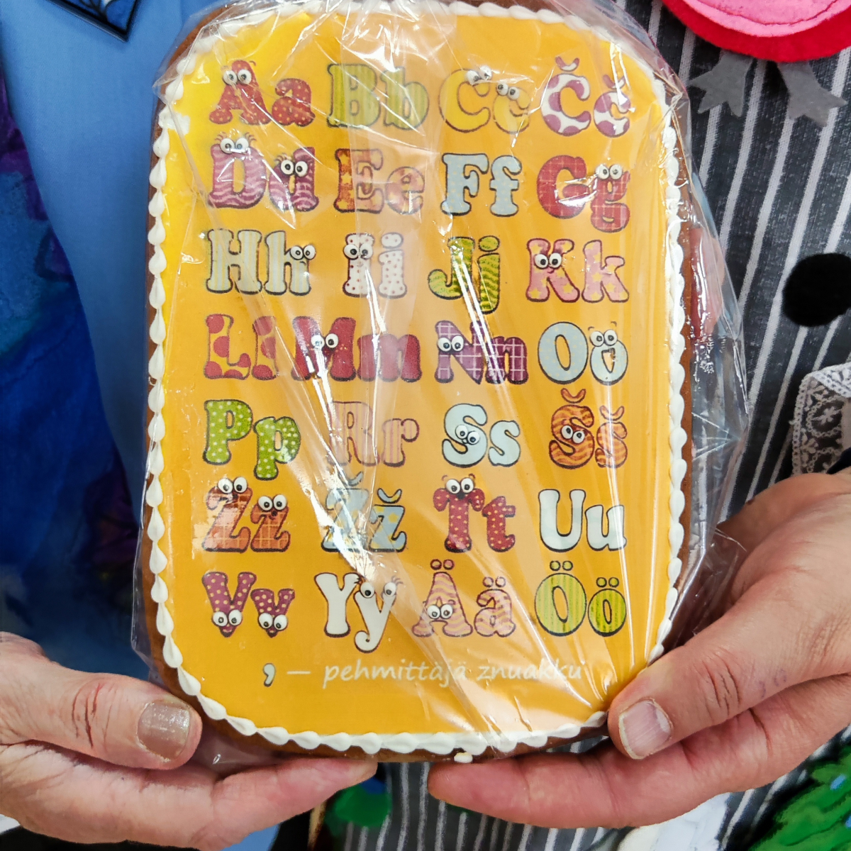 Пряник с карельским алфавитом