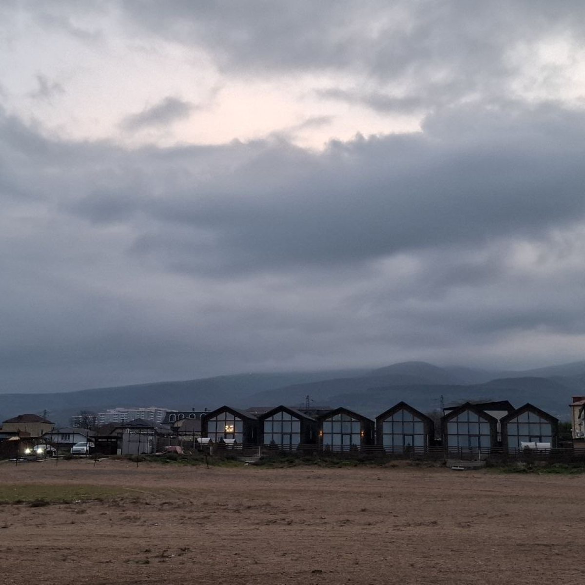 На набережной в Дербенте