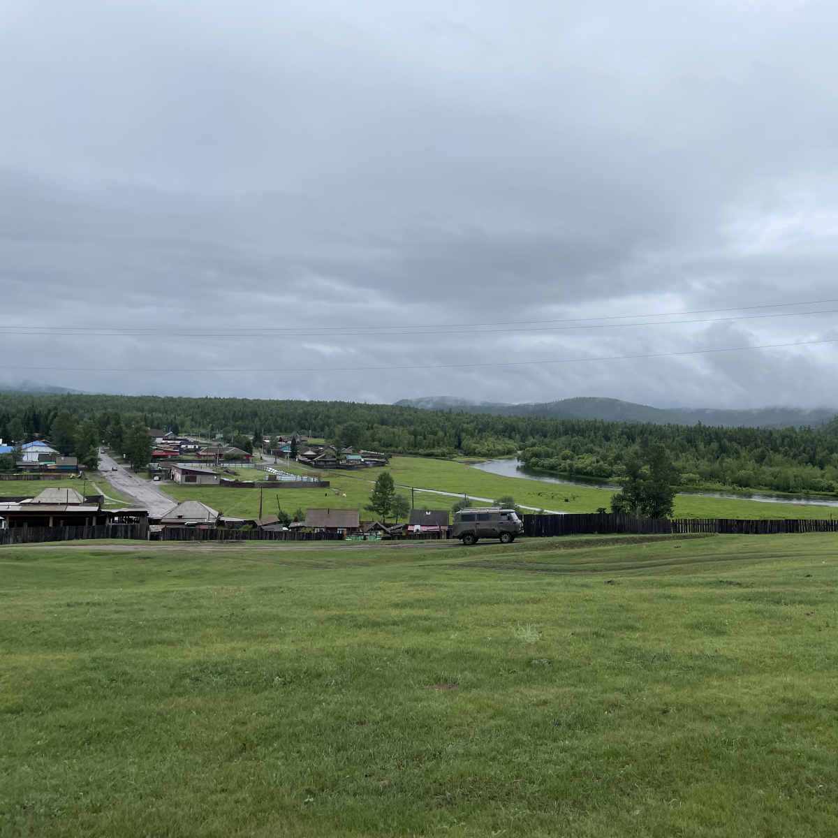 Вид на Тоора-Хем с холма (11 июля 2023 г.)